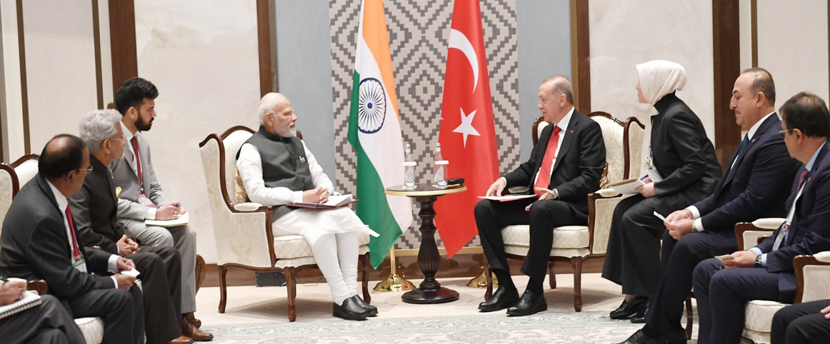 PM Narendra Modi met President Recep Tayyip Erdogan of Türkiye in Samarkand and held useful discussions, 16 September 2022